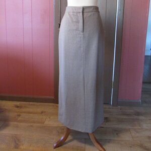 CASUAL CORNER Stretch Women's Beige Full Length Wool Skirt Lined Size-6